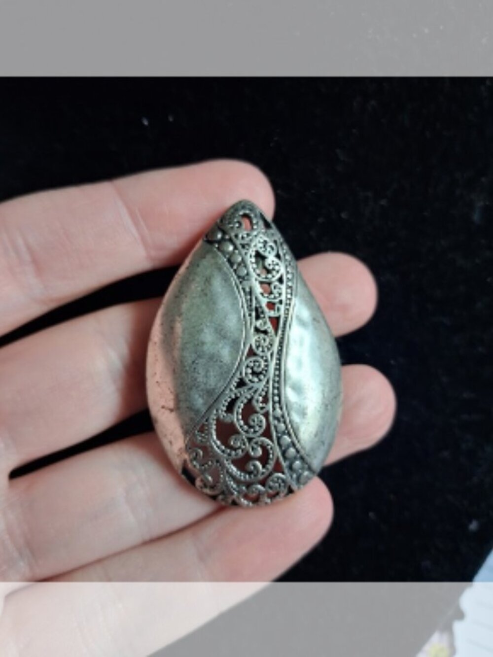 Unique pendant